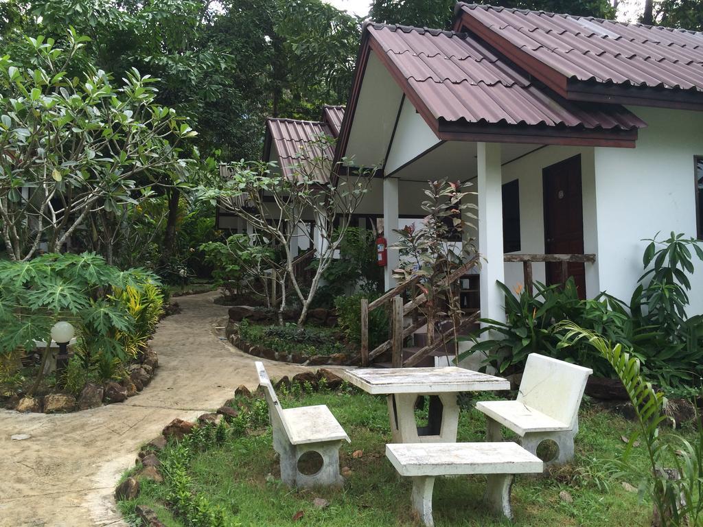 Baansanook Resort & Swimming Pool Ко Чанг Екстериор снимка
