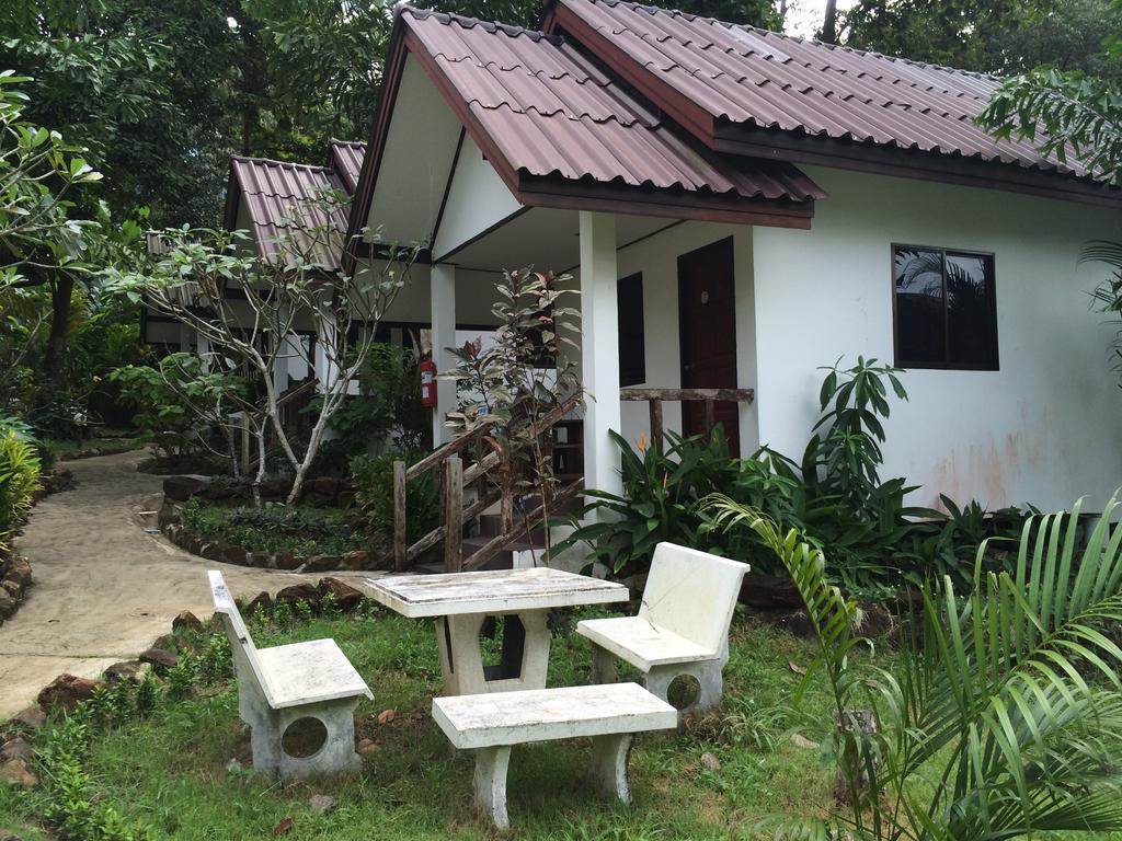Baansanook Resort & Swimming Pool Ко Чанг Екстериор снимка