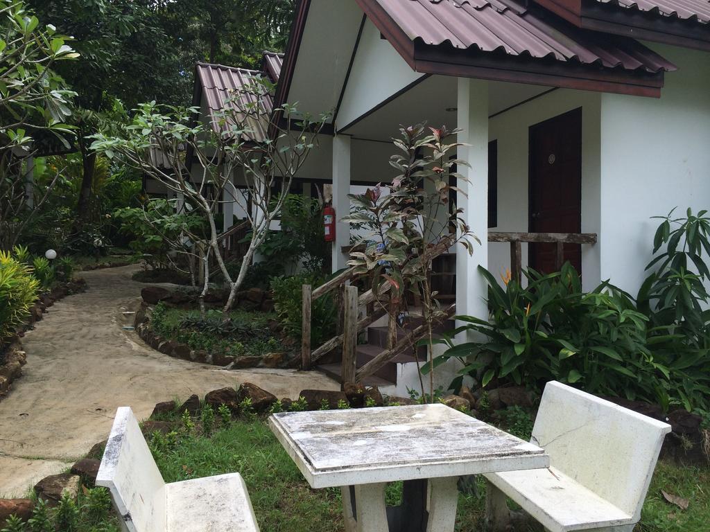 Baansanook Resort & Swimming Pool Ко Чанг Екстериор снимка